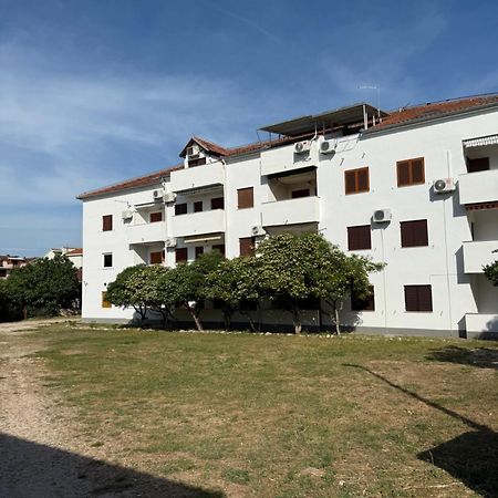 Casa Trussardi Apartamento Pirovac Exterior foto